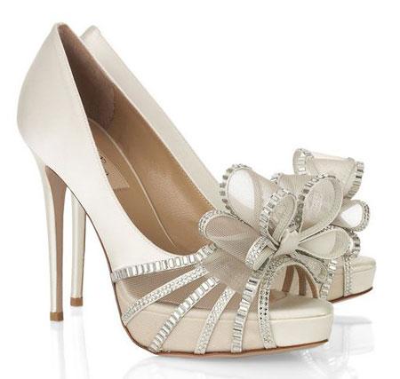 The Shoe, shoes, white, heel, sandal, bow, diamante, Valentino