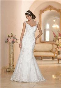 https://www.celermarry.com/stella-york/9229-stella-york-5948-wedding-dress-the-knot.html