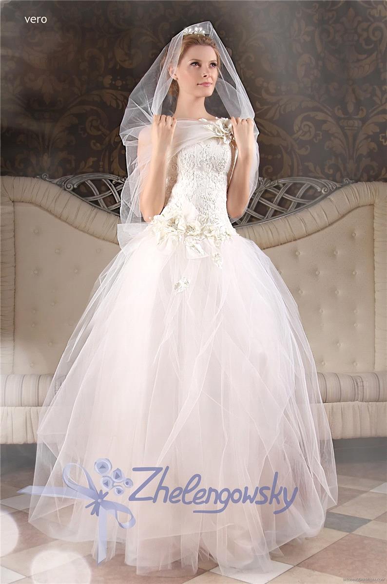 My Stuff, https://www.hectodress.com/zhelengowsky/11359-zhelengowsky-vero-zhelengowsky-wedding-dress