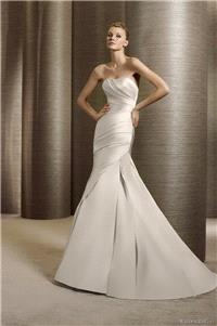 https://www.hectodress.com/white-one/11280-white-one-tigris-white-one-wedding-dresses-2013.html