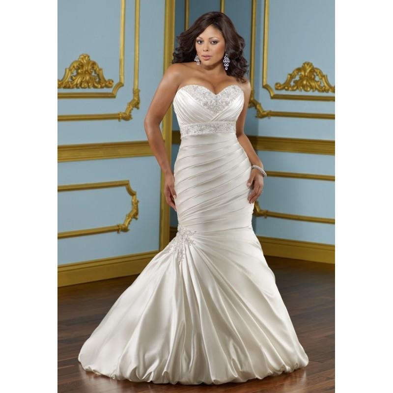 My Stuff, https://www.eudances.com/en/mori-lee/862-mori-lee-julietta-3116-plus-size-wedding-dress.ht