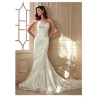 Elegant Stretch Satin & Tulle Sweetheart Neckline Sheath Wedding Dresses with Beaded Lace Appliques