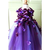 Flower Girl Dress, Tutu Dress, Photo Prop, in Purple and Lavender, Flower Top, Tutu Dress - Hand-mad