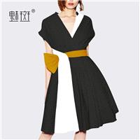 Vogue Split Front Solid Color Plus Size A-line V-neck Summer Short Sleeves Dress - Bonny YZOZO Bouti
