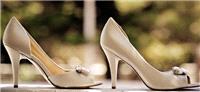 heels, white