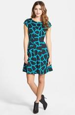 ChameleonJohn, Women's 'Antalia' Giraffe Print Dress