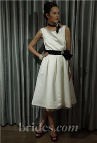 https://www.retroic.com/alyne/981-alyne-fall-2013-nora-sleeveless-satin-tea-length-wedding-dress-wit