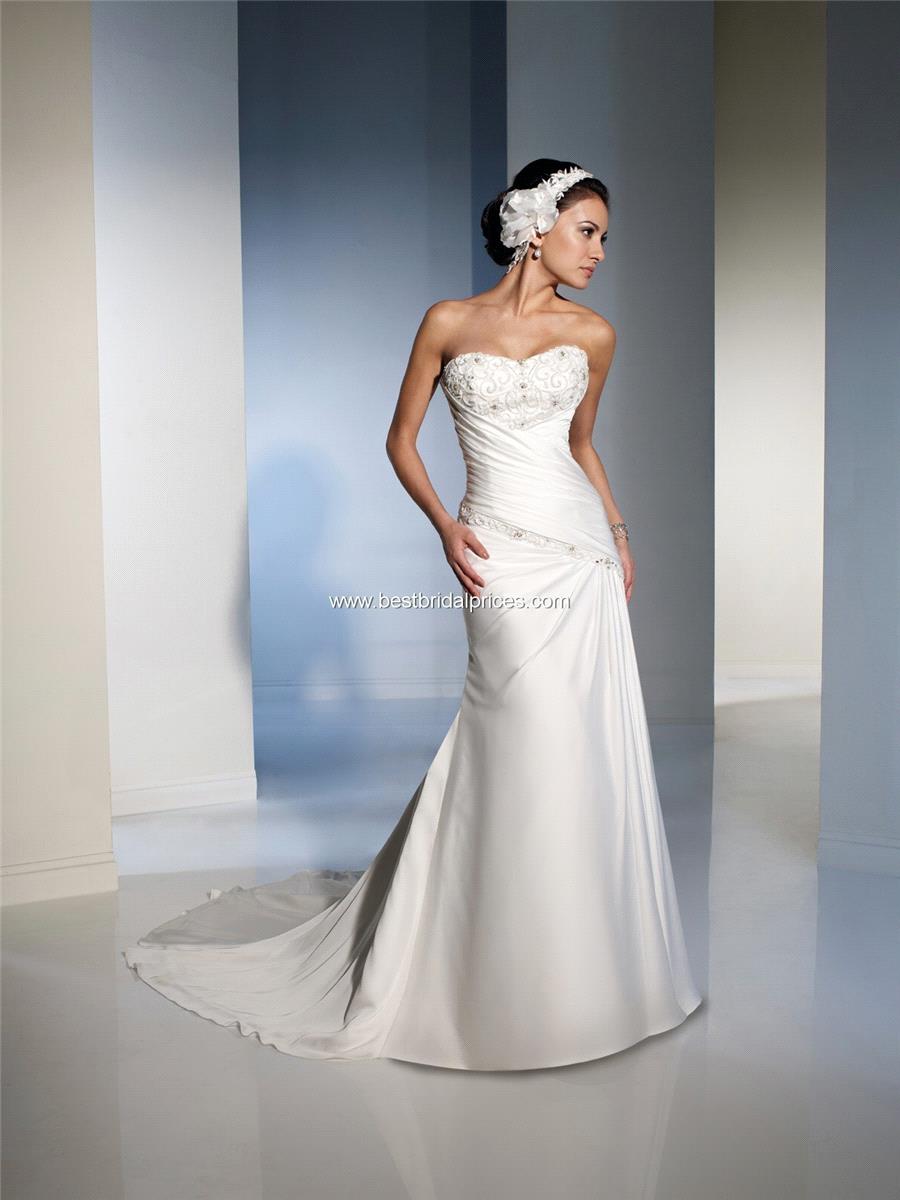 My Stuff, https://www.homoclassic.com/en/sophia-tolli/5191-sophia-tolli-wedding-dresses-style-vedett