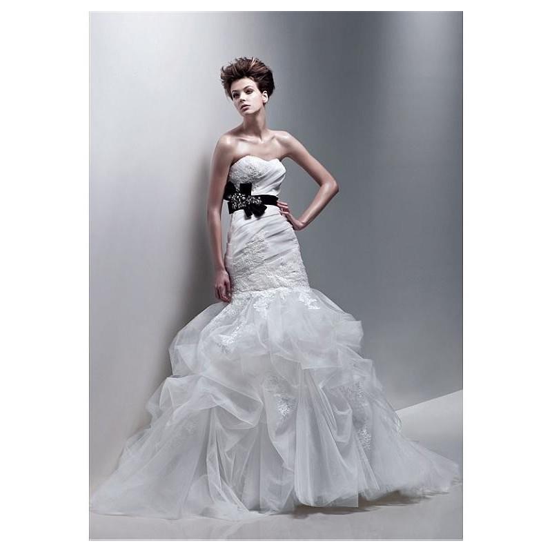 My Stuff, https://www.overpinks.com/en/new-in-wedding-dresses/8867-gorgeous-organza-satin-sophistica