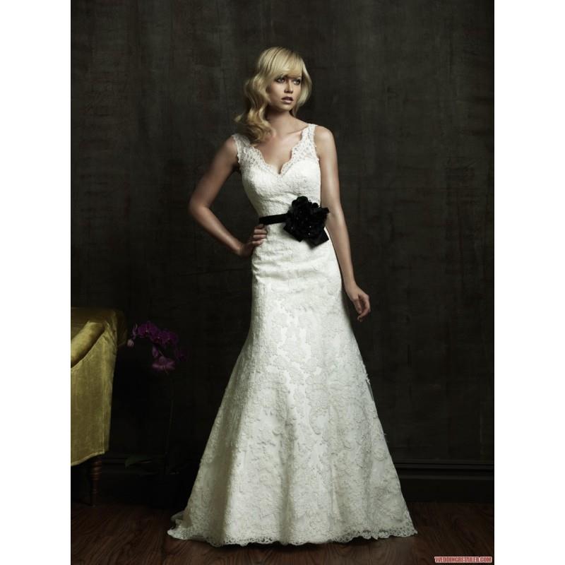 My Stuff, https://www.sequinious.com/wedding-dresses/289-allure-bridals-style-8825.html