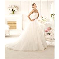 Charming A-line Strapless Beading Feathers/Fur Sweep/Brush Train Tulle Wedding Dresses - Dressesular
