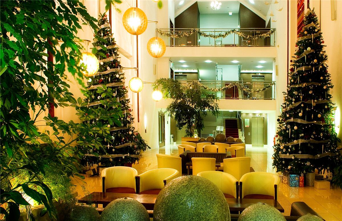 Christmas Time, Our Stunning Atrium Lobby at the Cavan Crystal Hotel