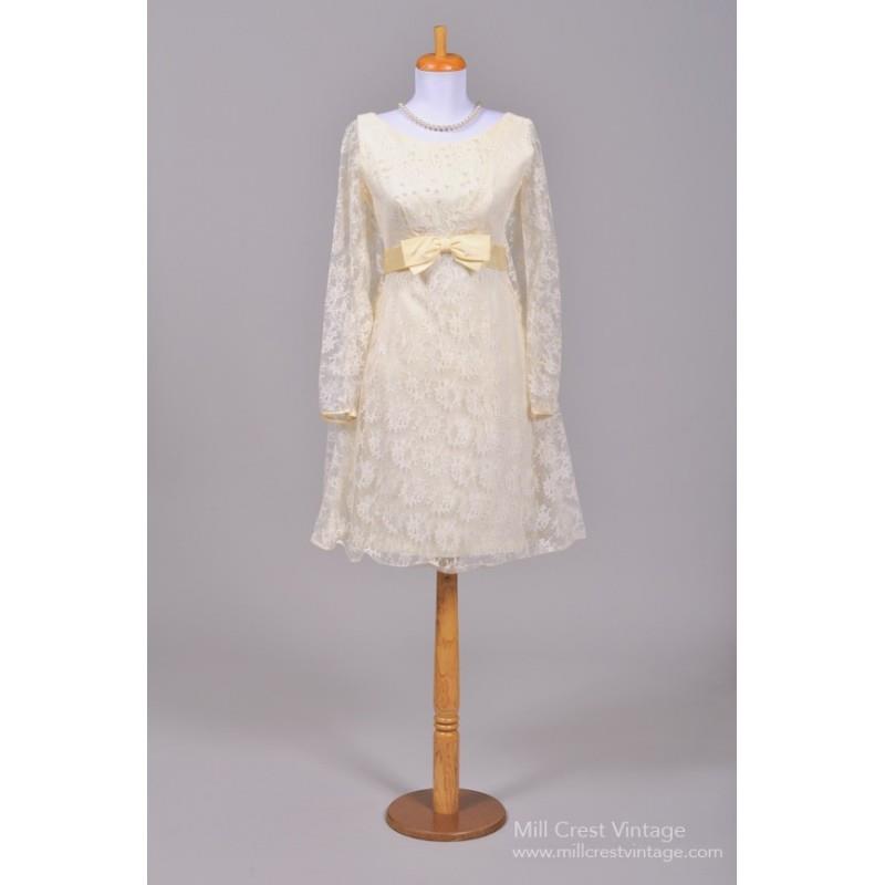 My Stuff, Mill Crest Vintage 1960 Lace Trapeze Vintage Wedding Dress -  Designer Wedding Dresses|Com