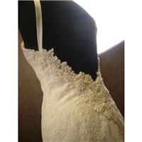 Wedding Dress with Plunging Back and Hand Beaded French Lace - Hand-made Beautiful Dresses|Unique De