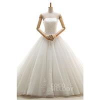 New Arrival A-Line Strapless Dropped Chapel Train Tulle Ivory Sleeveless Lace Up-Corset Wedding Dres