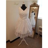 SALE 50% OFF White Short, Informal, Pretty, Lace Trim Vintage Tea Length Prom Wedding Dress Cupcake