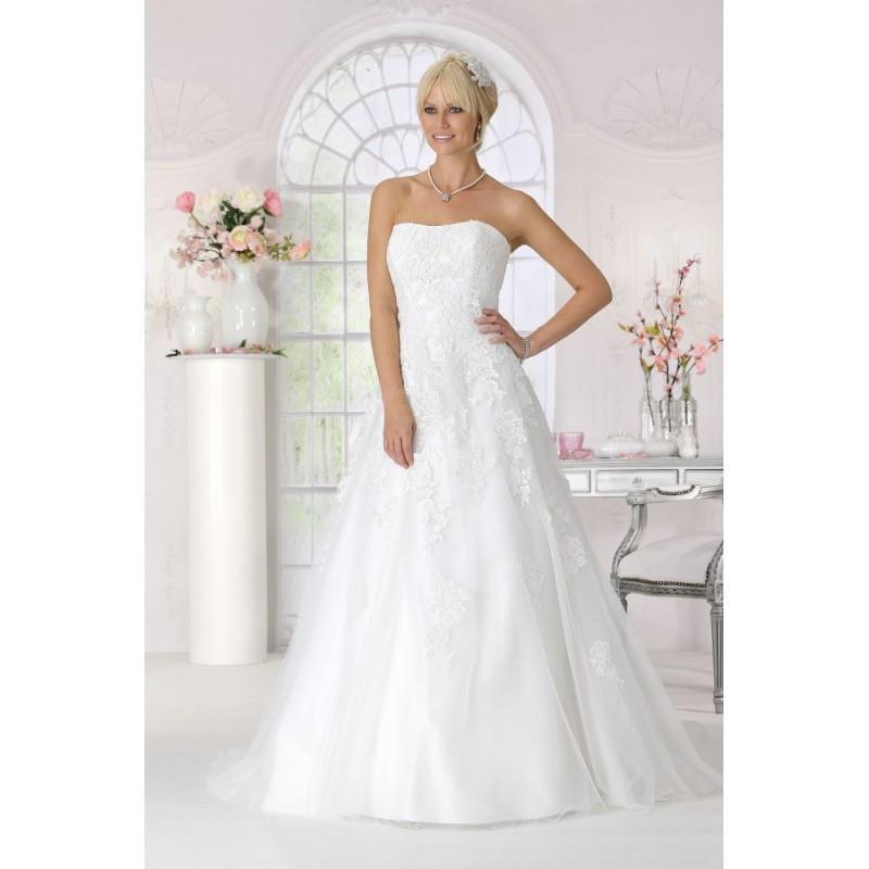 My Stuff, Style 9004 by Très Chic - Lace  Tulle Floor Strapless A-Line Wedding Dresses - Bridesmaid