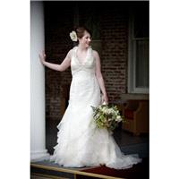 Court Train Ivory V-Neck Wedding Dress Sleeveless Zipper Up Elegant Column Ruffle Tulle Spring Outdo