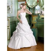 Miss Kelly, 131-06 - Superbes robes de mariée pas cher | Robes En solde | Divers Robes de mariage bl